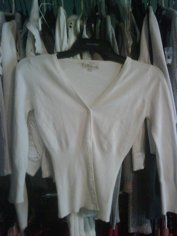 white sweater - sz S - perfect condition from costa blanca- $7